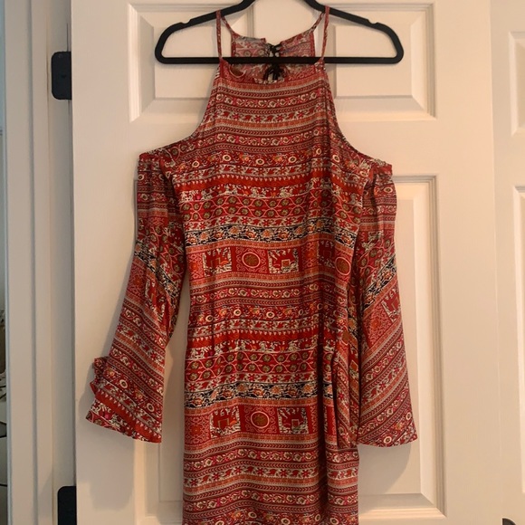 Dress with cut out shoulders/ bell sleeves/ low back - Picture 2 of 5